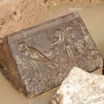 Annunciate due scoperte casuali: una tomba ad Alessandria e una statuetta di Osiride a Saqqara - Djed Medu