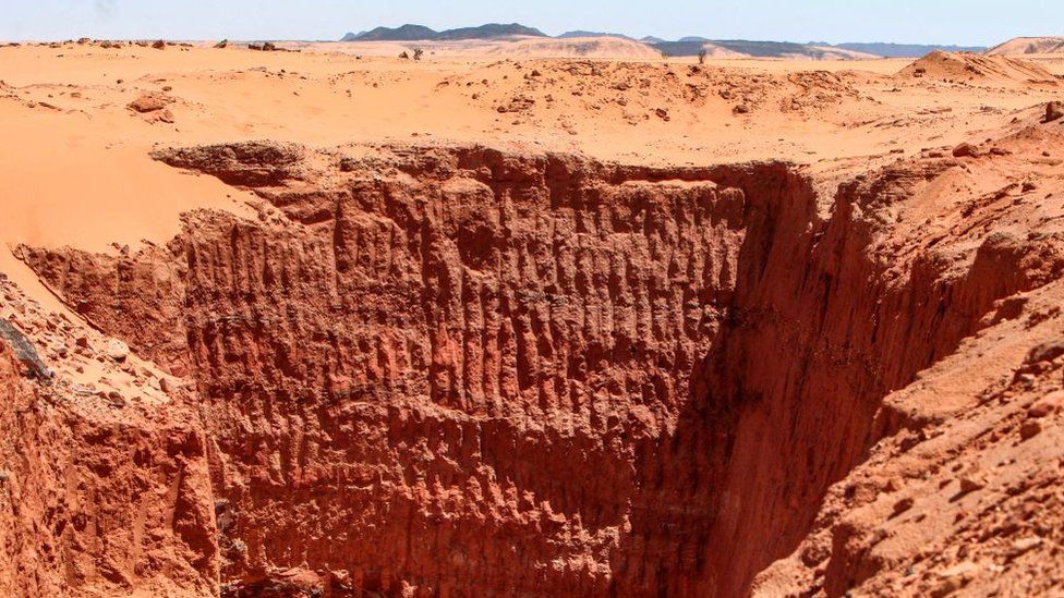 Sudan, sito meroitico completamente distrutto dai cercatori d'oro - Djed Medu