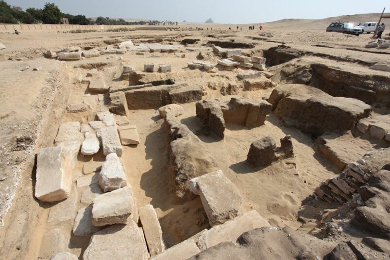 Abusir, scoperto complesso templare di Ramesse II - Djed Medu