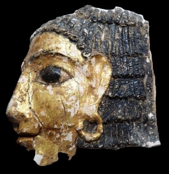 Ossirinco, scoperte tombe greco-romane con mummie dalla lingua d'oro - Djed Medu