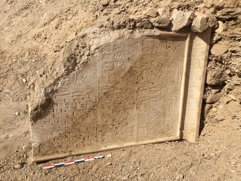 Asasif, scoperti sarcofago e stele di XVIII dinastia - Djed Medu