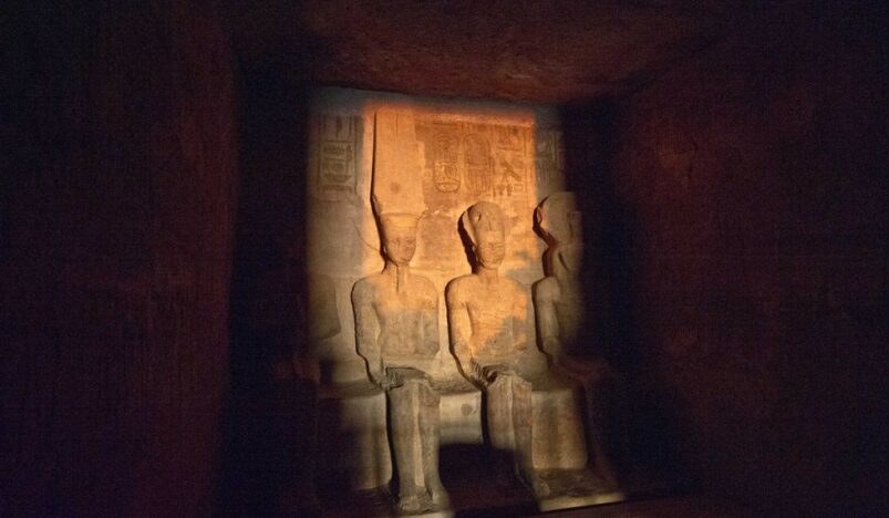 Ripetuto ancora ad Abu Simbel il "Miracolo del Sole" - Djed Medu