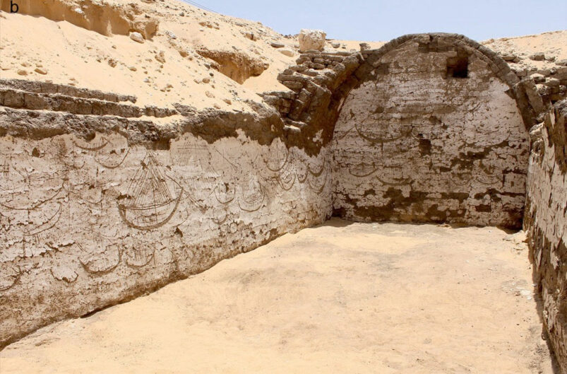 L'Edificio della Barca di Sesostri III e i graffiti di 120 navi - Djed Medu