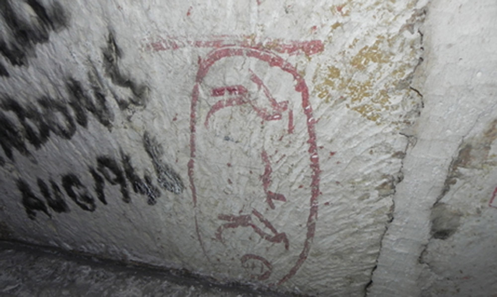 graffiti-khufu.jpg