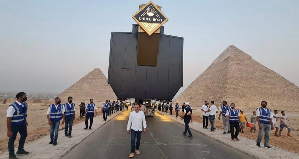 Trasferita nella notte la barca solare di Cheope al Grand Egyptian Museum - Djed Medu