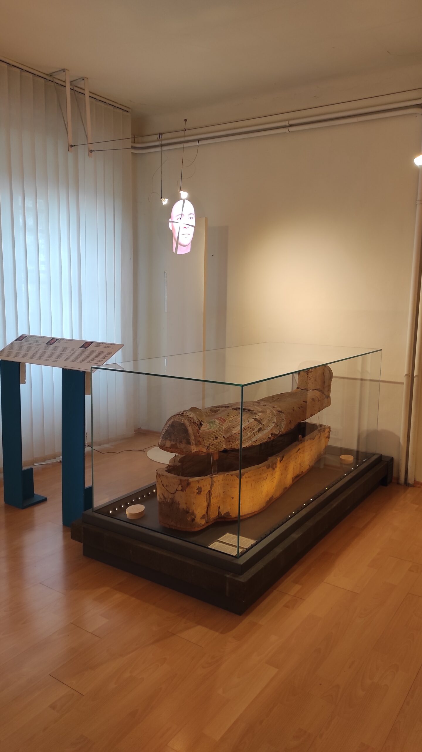 "Egitto di Provincia": Museo d'Antichità J.J. Winckelmann, Trieste - Djed Medu