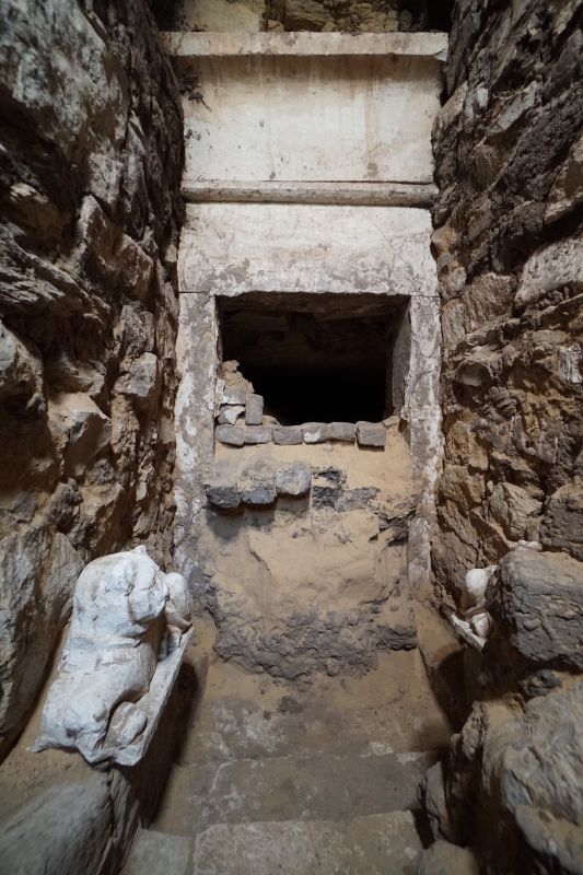 Saqqara Nord, team egiziano-giapponese scopre mastaba di II dinastia e una catacomba di epoca romana - Djed Medu