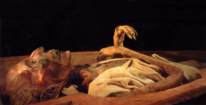 Mummie: è giusto esporre resti umani nei musei? - Djed Medu