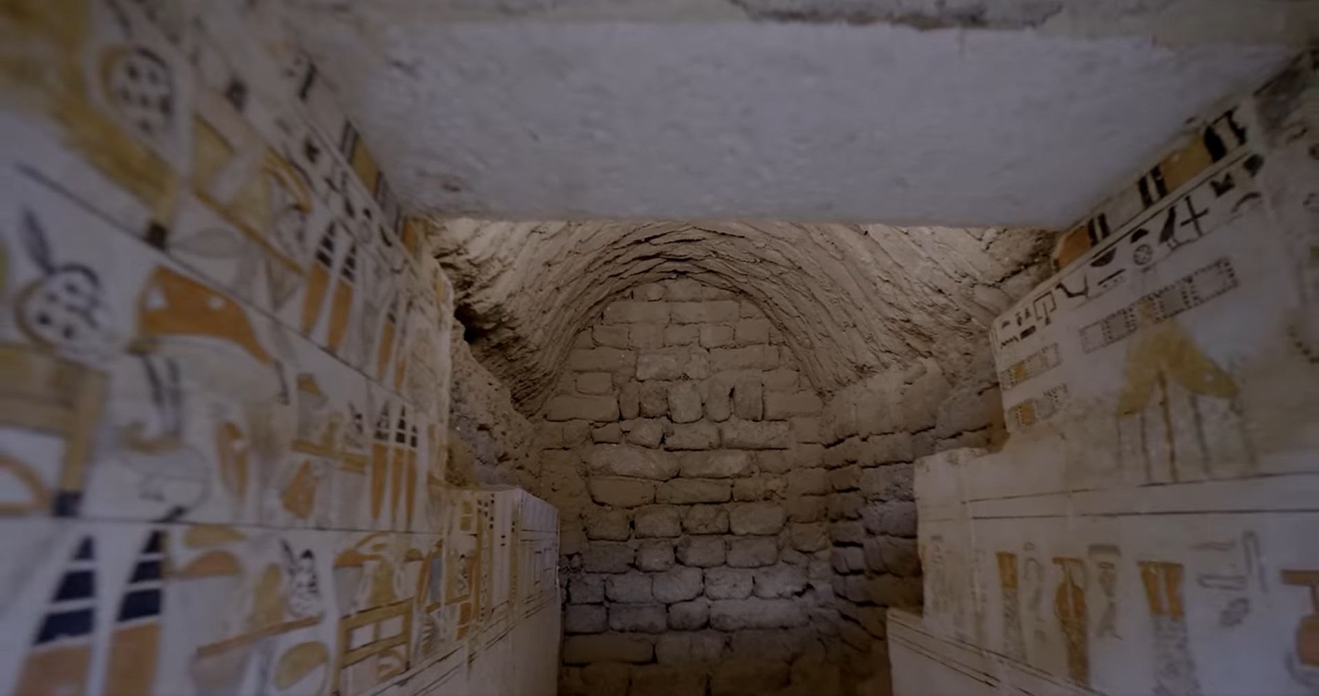 Saqqara, scoperte 5 tombe di 4000 anni - Djed Medu