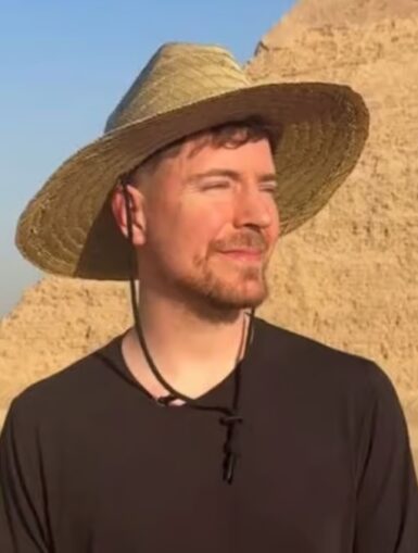 MrBeast alle piramidi di Giza