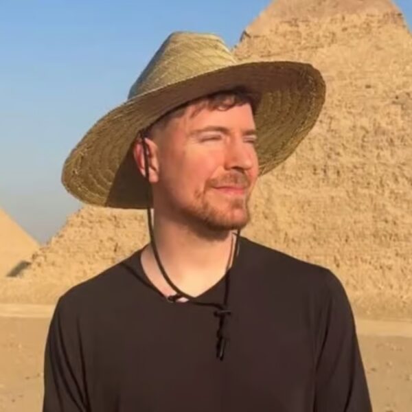 MrBeast alle piramidi di Giza